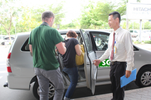 Airport Car pick-up service